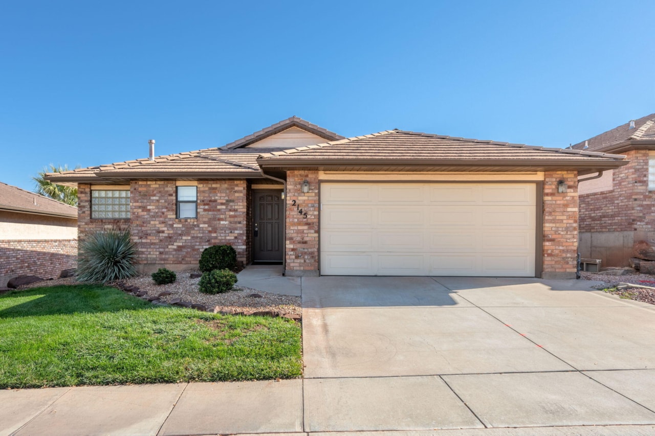 2145 S Legacy DR St George, UT 84770 home for sale, MLS#25-267045 - Erika Rogers Photo 47