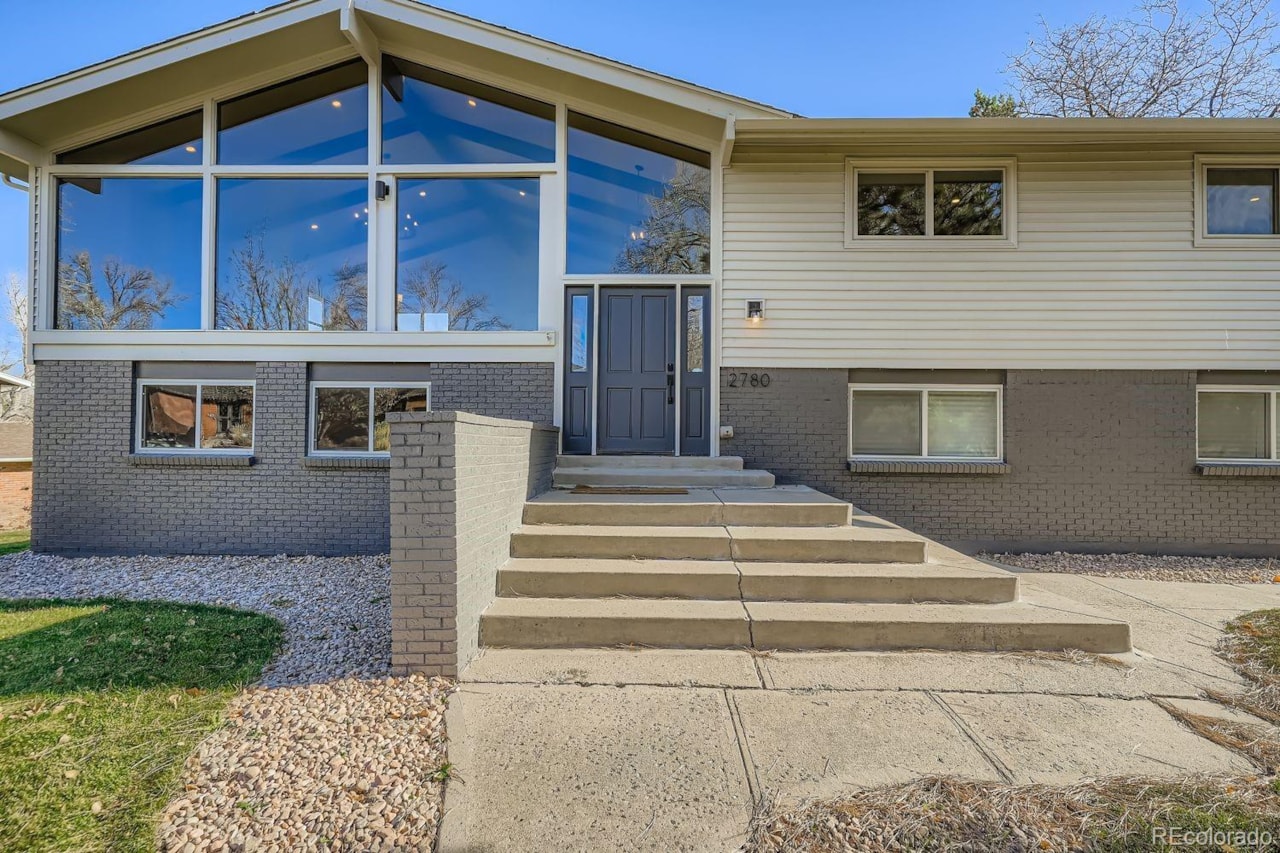 2780 Juniper Dr Applewood Modern, fully renovated dream home in a can't-beat location in Applewood.  Vaulted ceilings, giant... Golden Jefferson CO 80401 9140930 home for sale $1,700,000 9140930 Photo 3