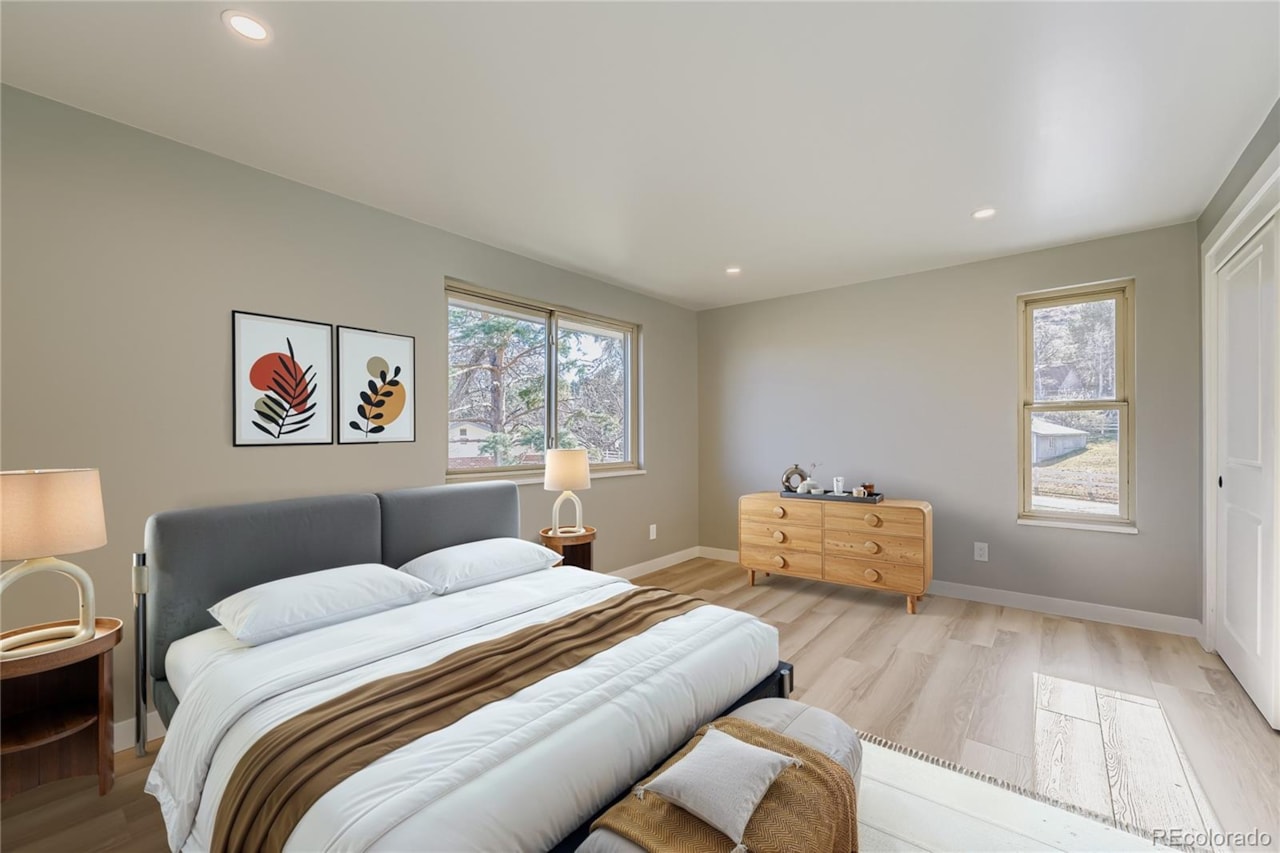 2780 Juniper Dr Applewood Modern, fully renovated dream home in a can't-beat location in Applewood.  Vaulted ceilings, giant... Golden Jefferson CO 80401 9140930 home for sale $1,700,000 9140930 Photo 14