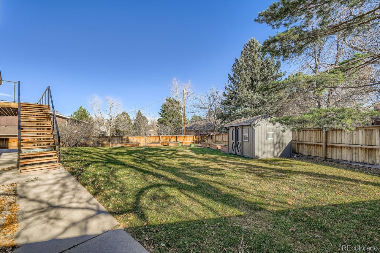 2780 Juniper Dr Applewood Modern, fully renovated dream home in a can't-beat location in Applewood.  Vaulted ceilings, giant... Golden Jefferson CO 80401 9140930 home for sale $1,700,000 9140930 Photo 31