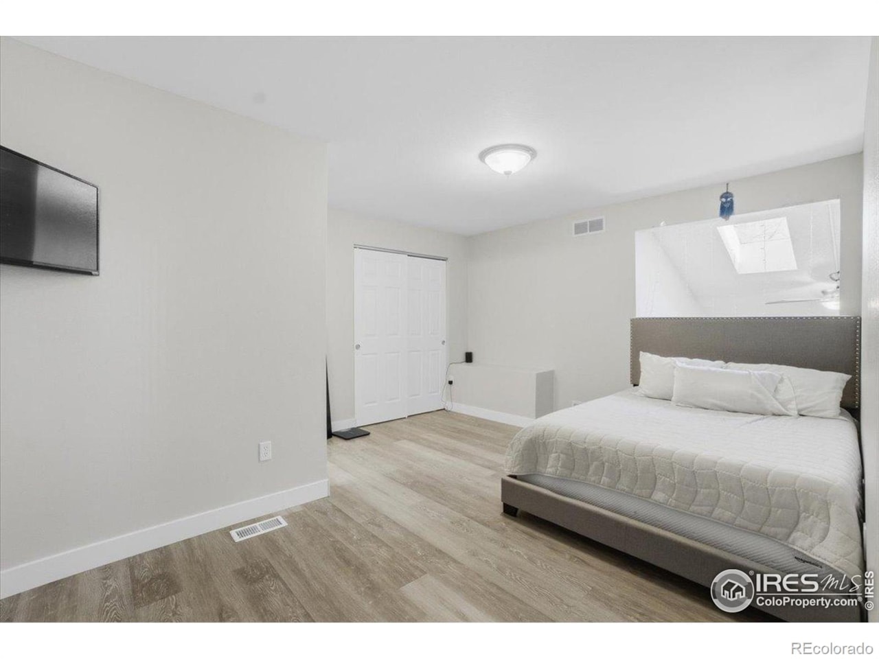 4450 S Pitkin St #126 Meadow Point Condos Ph 1-2 & 3 Welcome to this beautifully maintained two-story condo, offering modern updates and timeless... Aurora Arapahoe CO 80015 IR1047876 condo for sale $280,000 IR1047876 Photo 6