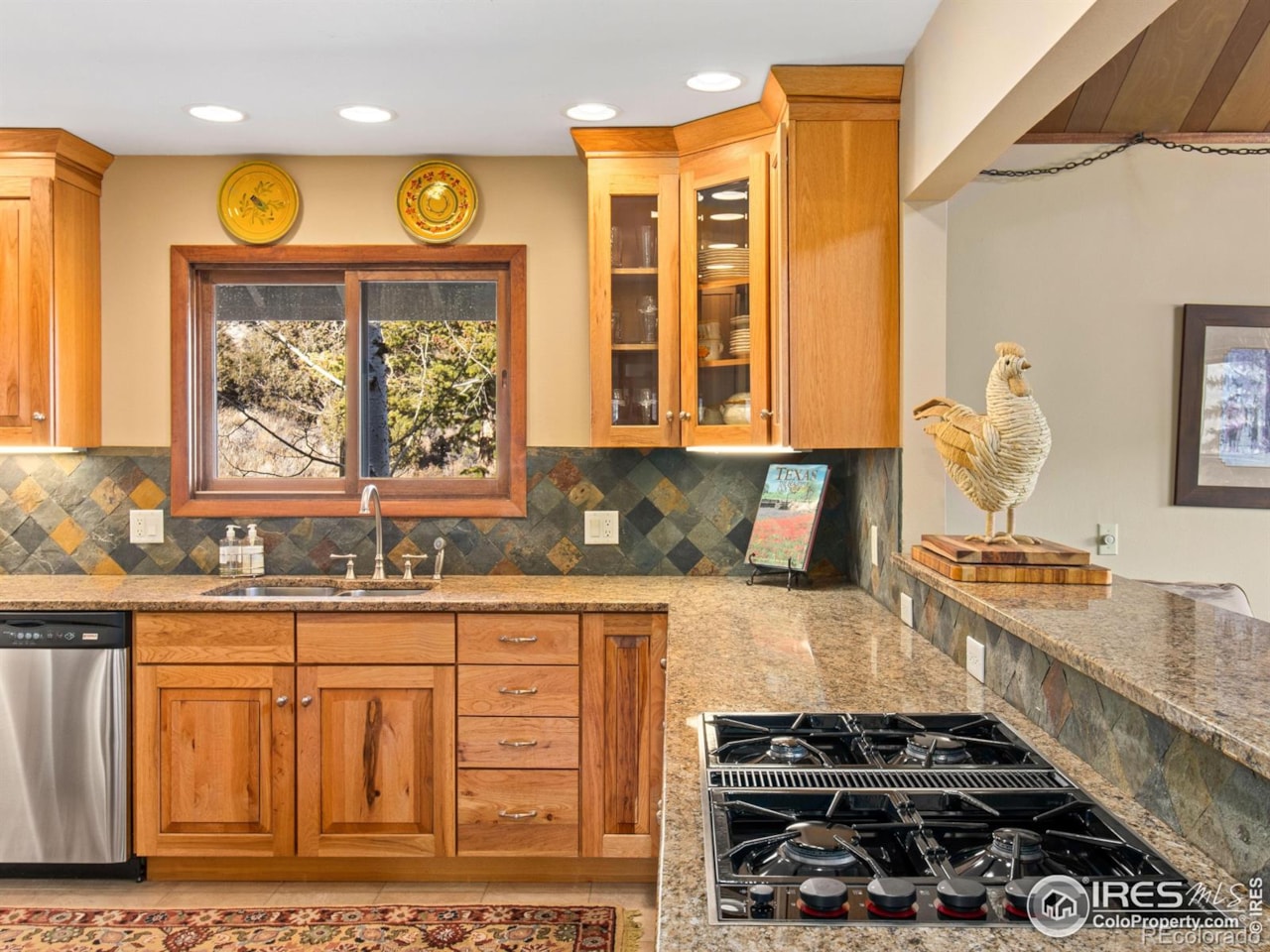 1433 Vista View Ln Koral Heights Escape to your own mountain retreat-fully updated, warm, and welcoming. This fully furnished, turn... Estes Park Larimer CO 80517 IR1047877 home for sale $1,179,000 IR1047877 Photo 14