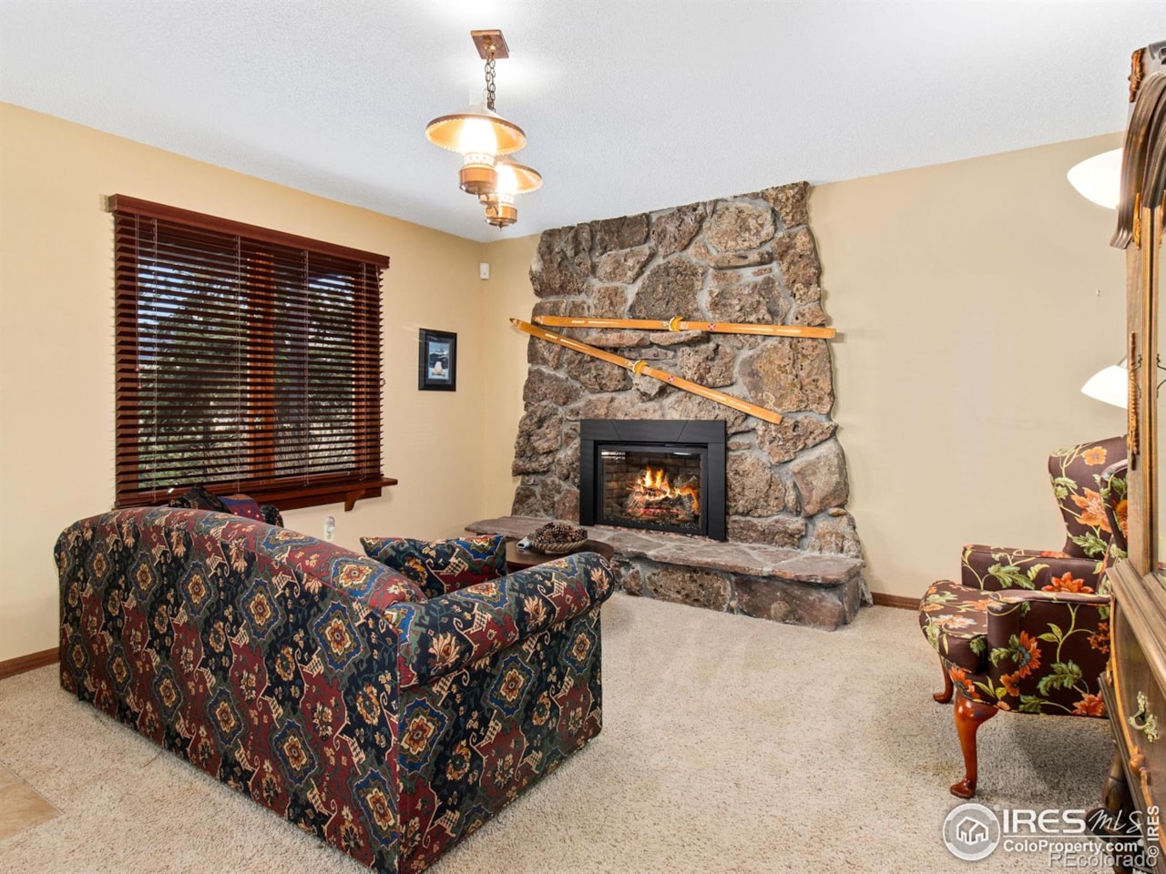 1433 Vista View Ln Koral Heights Escape to your own mountain retreat-fully updated, warm, and welcoming. This fully furnished, turn... Estes Park Larimer CO 80517 IR1047877 home for sale $1,179,000 IR1047877 Photo 25