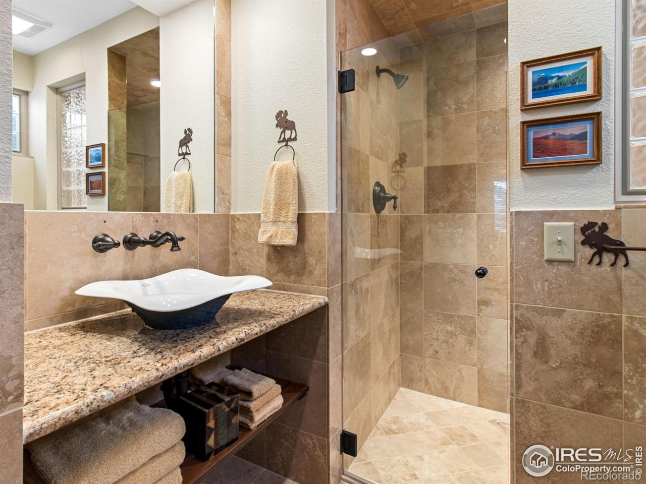 1433 Vista View Ln Koral Heights Escape to your own mountain retreat-fully updated, warm, and welcoming. This fully furnished, turn... Estes Park Larimer CO 80517 IR1047877 home for sale $1,179,000 IR1047877 Photo 28