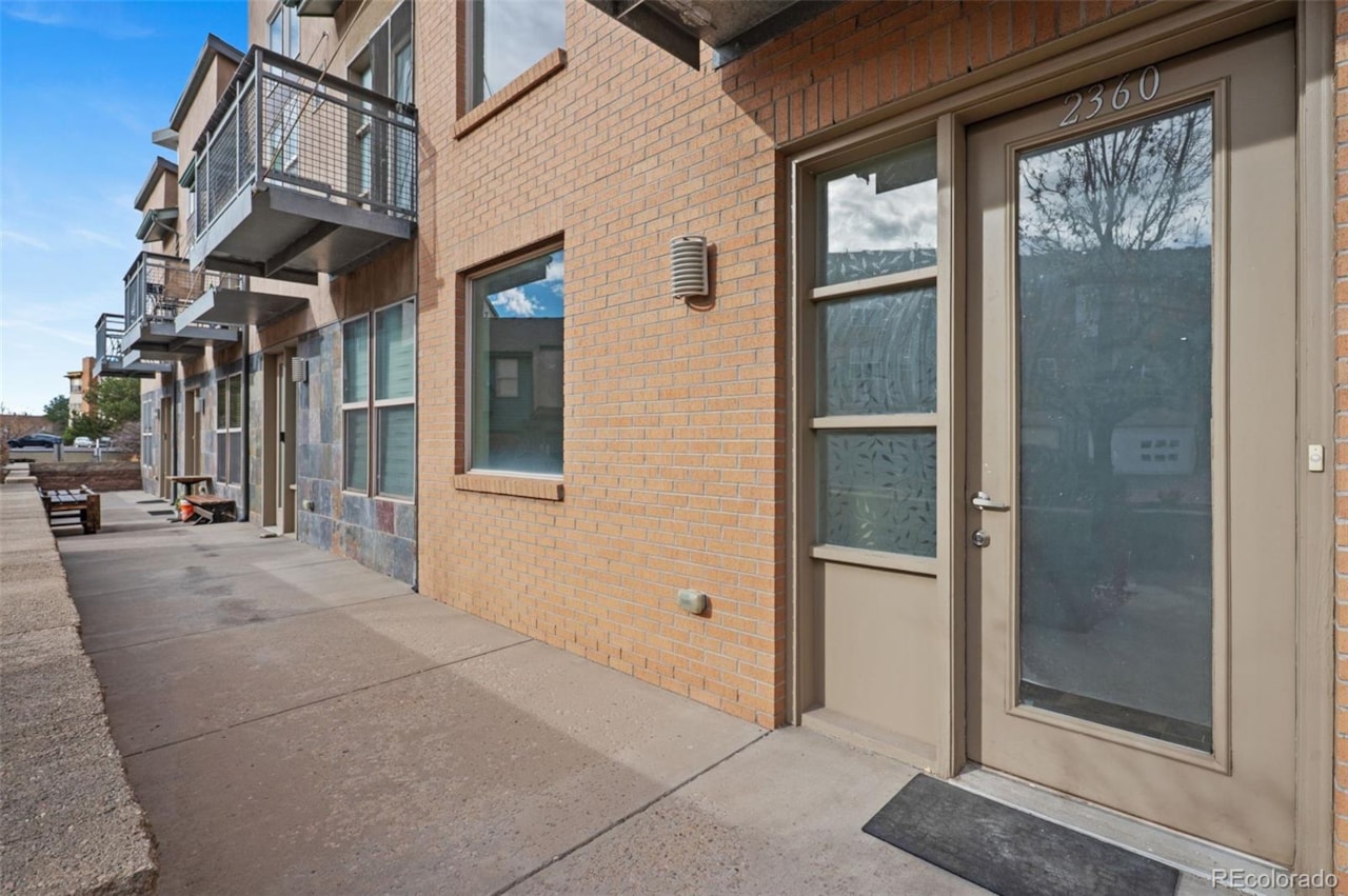 2360 S Wheeling Circle Iliff Place Townhomes Beautiful three-level townhome in Aurora with quick access to 225.The entry level welcomes you with... Aurora Arapahoe CO 80014 5698389 home for sale $420,000 5698389 Photo 3