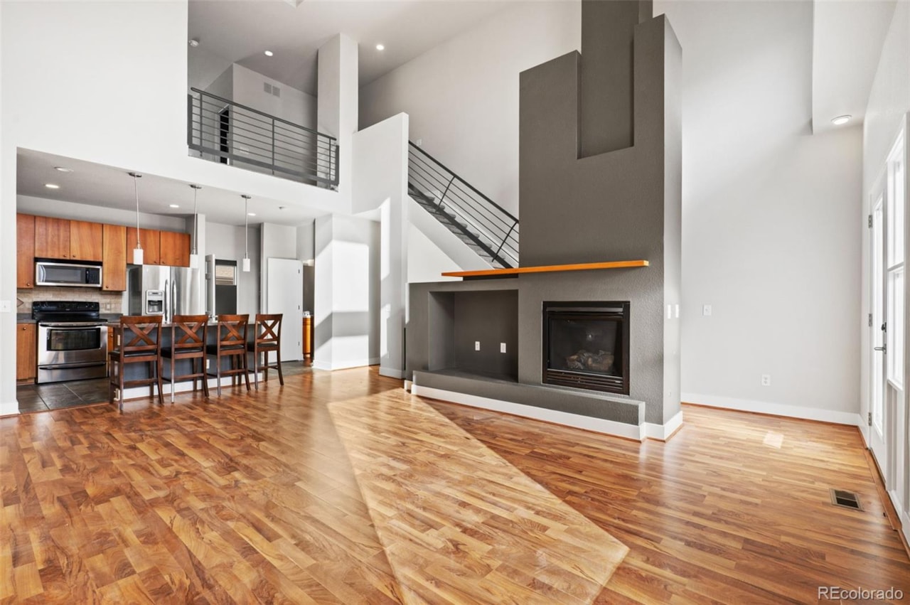 2360 S Wheeling Circle Iliff Place Townhomes Beautiful three-level townhome in Aurora with quick access to 225.The entry level welcomes you with... Aurora Arapahoe CO 80014 5698389 home for sale $420,000 5698389 Photo 8