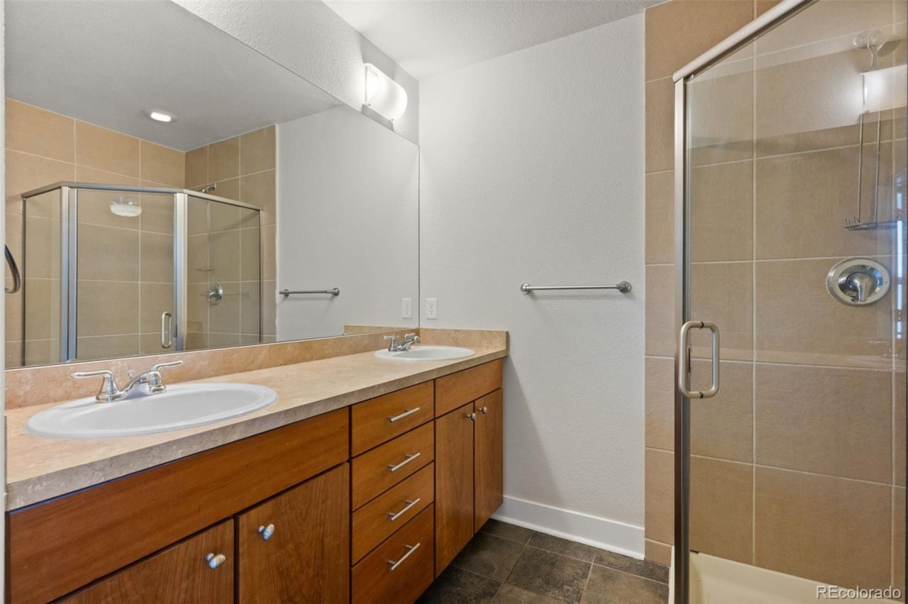 2360 S Wheeling Circle Iliff Place Townhomes Beautiful three-level townhome in Aurora with quick access to 225.The entry level welcomes you with... Aurora Arapahoe CO 80014 5698389 home for sale $420,000 5698389 Photo 19