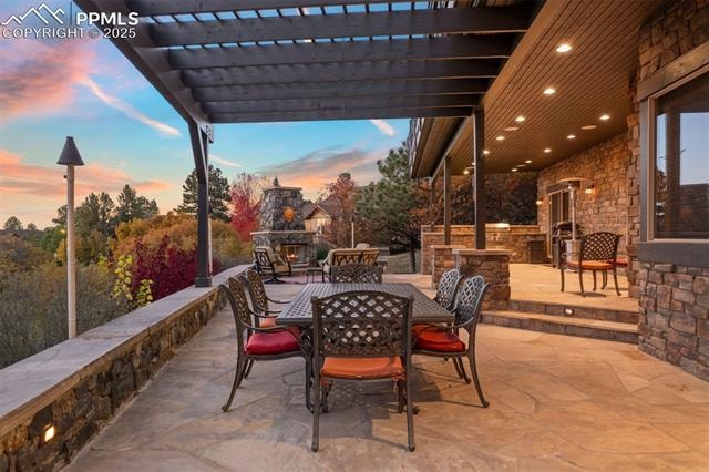 2798 Hawk Point Court The Woodlands Mountain Views & Natural Privacy: <br>
<br>
This custom walk-out ranch is nestled at the end of a... Castle Rock Douglas CO 80104 3896922 home for sale $1,350,000 3896922 Photo 28