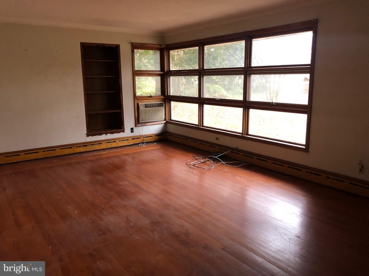 571 W Sherman Ave Vineland, NJ 08360 | MLS NJCB2027648