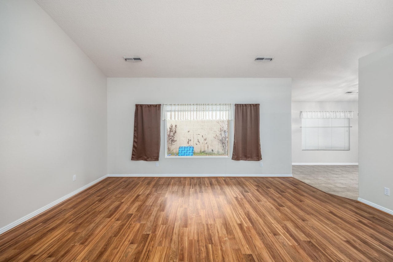 1732 W 540  N #13 St George, UT 84770 home for sale, MLS#25-265660 - Erika Rogers Photo 16