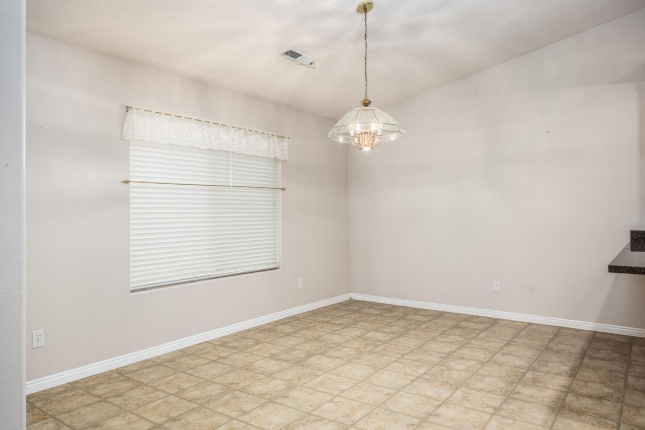 1732 W 540  N #13 St George, UT 84770 home for sale, MLS#25-265660 - Erika Rogers Photo 21