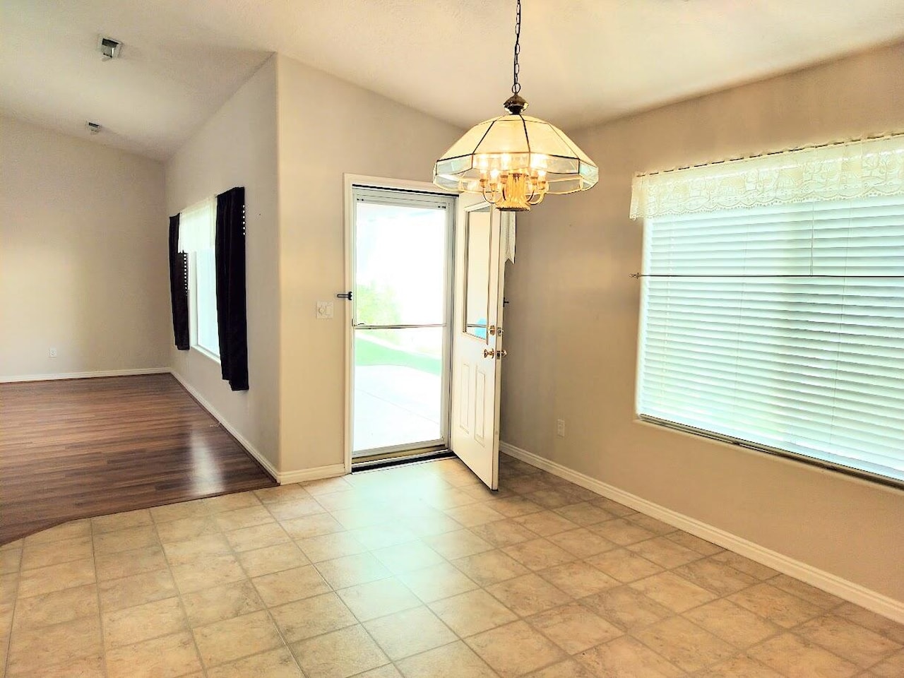 1732 W 540  N #13 St George, UT 84770 home for sale, MLS#25-265660 - Erika Rogers Photo 22