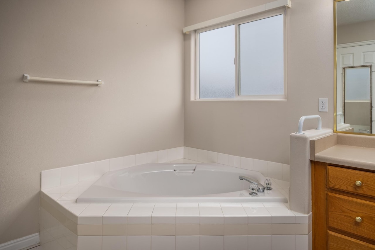 1732 W 540  N #13 St George, UT 84770 home for sale, MLS#25-265660 - Erika Rogers Photo 36