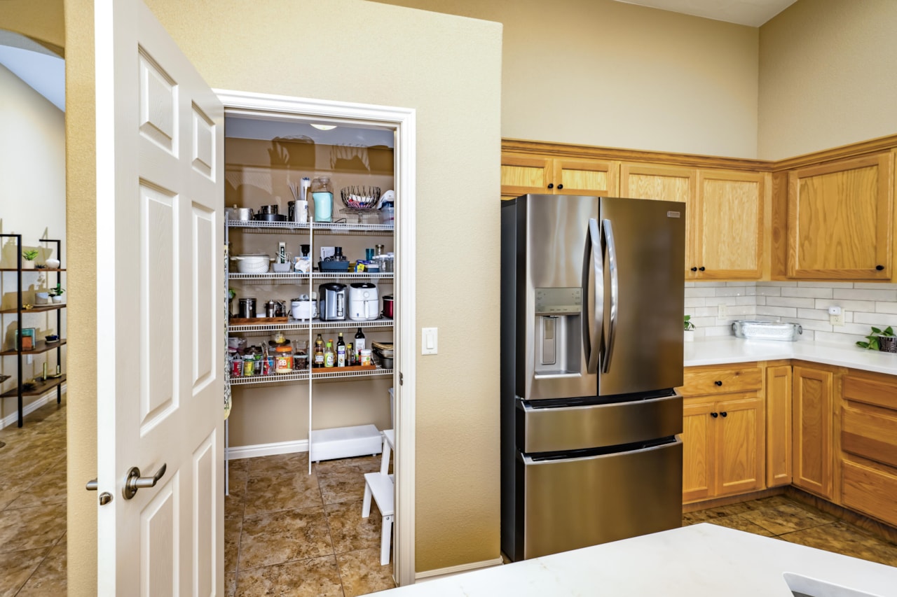 1392 Harvest Heights DR St George, UT 84790 home for sale, MLS#25-267063 - Erika Rogers Photo 16