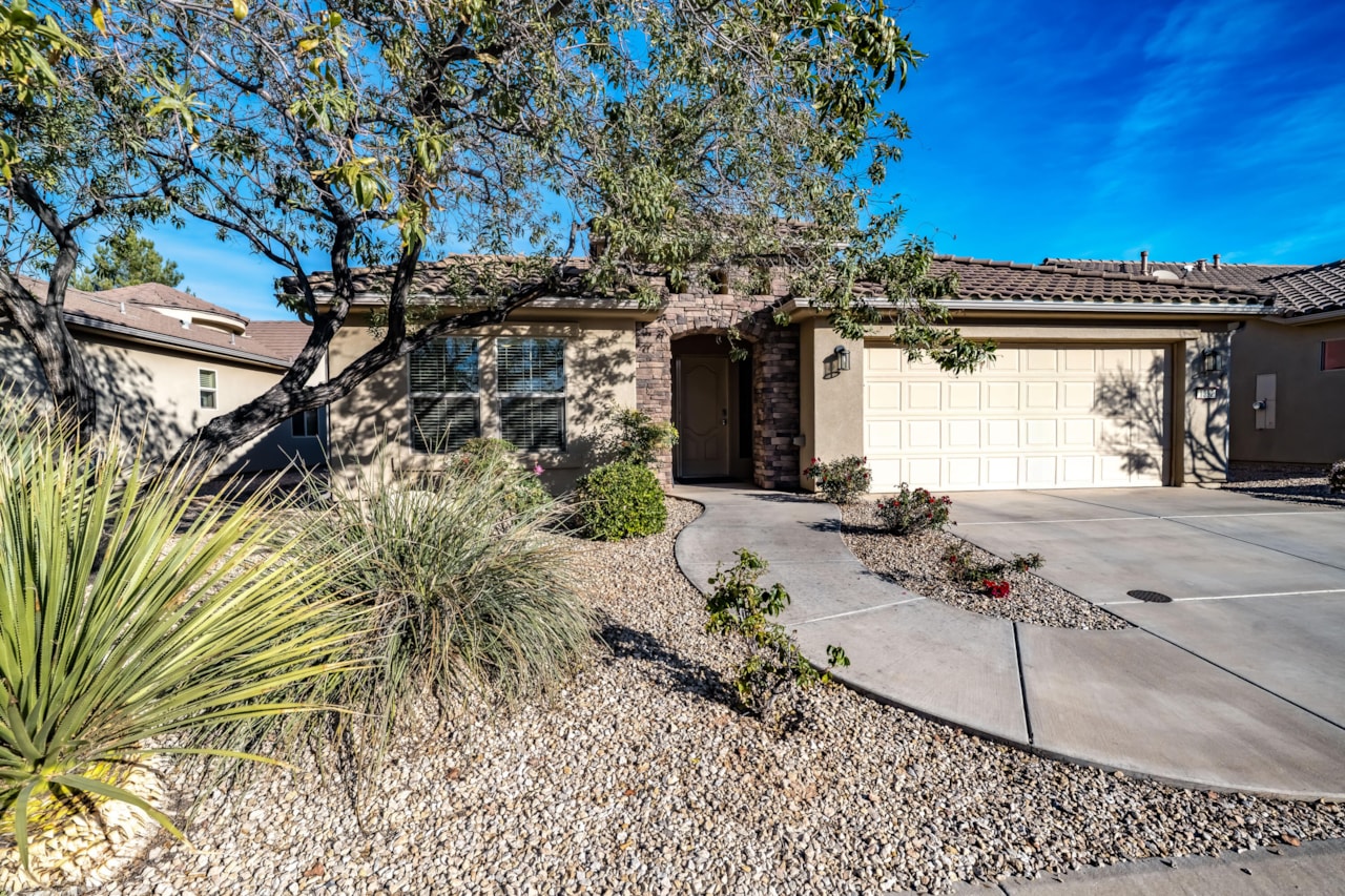 1392 Harvest Heights DR St George, UT 84790 home for sale, MLS#25-267063 - Erika Rogers Photo 35