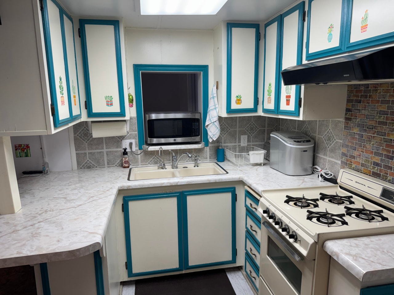 1225 N Dixie Downs RD #100 St George, UT 84770 home for sale, MLS#25-262023 - Erika Rogers Photo 11