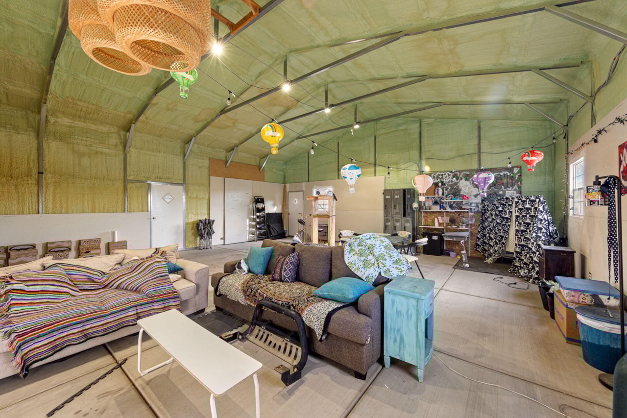 948 N 2050 E CIR St George, UT 84770 home for sale, MLS#25-266942 - Erika Rogers Photo 26