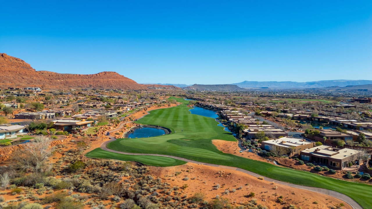 3052 N Snow Canyon Parkway #8 St George, UT 84770 home for sale, MLS#25-264436 - Erika Rogers Photo 4