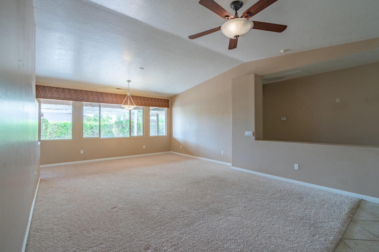 3404 E Sweetwater Springs DR Washington, UT 84780 home for sale, MLS#25-265341 - Erika Rogers Photo 12