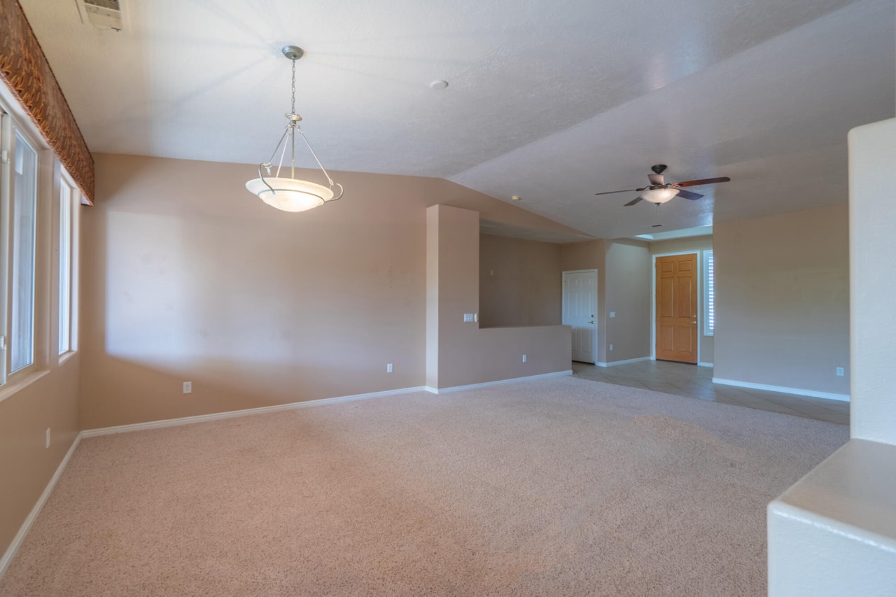 3404 E Sweetwater Springs DR Washington, UT 84780 home for sale, MLS#25-265341 - Erika Rogers Photo 14