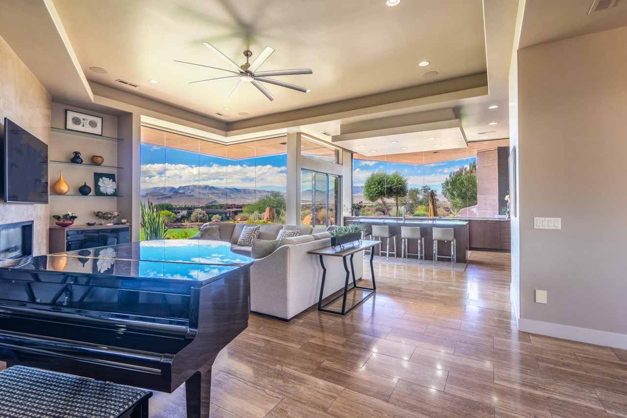 2331 W Entrada Trl #59 St George, UT 84770 home for sale, MLS#25-265883 - Erika Rogers Photo 15