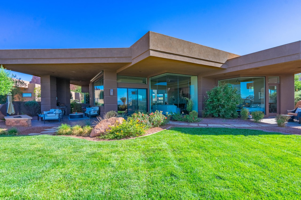 2331 W Entrada Trl #59 St George, UT 84770 home for sale, MLS#25-265883 - Erika Rogers Photo 25