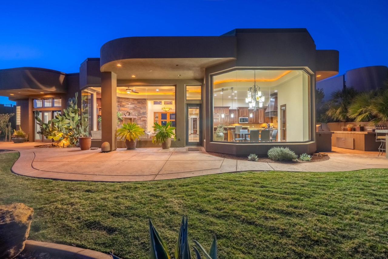 3052 N Snow Canyon Parkway #8 St George, UT 84770 home for sale, MLS#25-264436 - Erika Rogers Photo 28