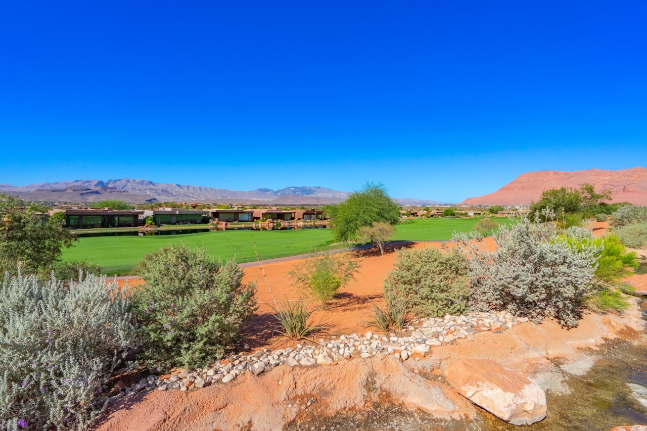 2331 W Entrada Trl #59 St George, UT 84770 home for sale, MLS#25-265883 - Erika Rogers Photo 28