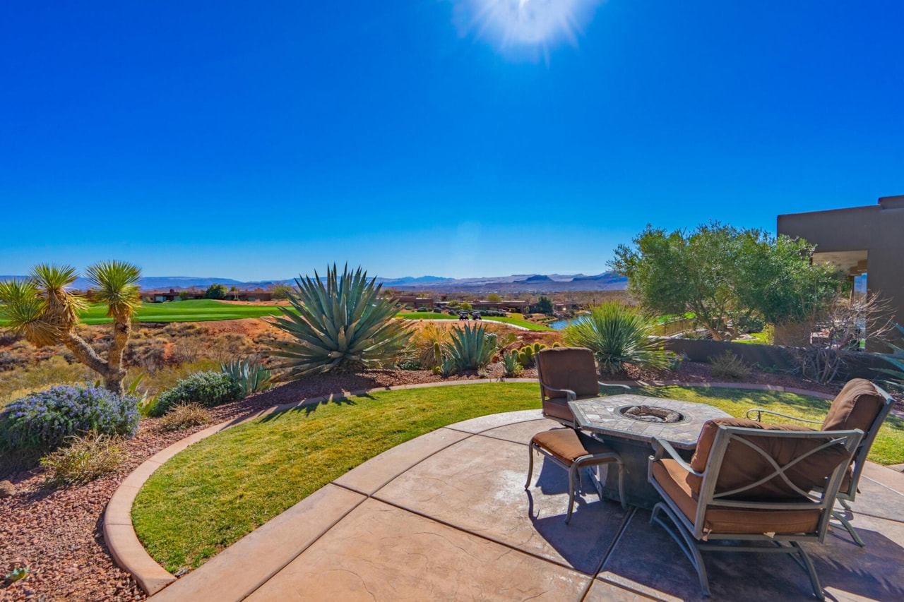 3052 N Snow Canyon Parkway #8 St George, UT 84770 home for sale, MLS#25-264436 - Erika Rogers Photo 31