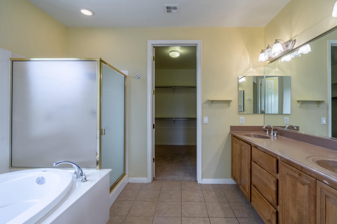 3404 E Sweetwater Springs DR Washington, UT 84780 home for sale, MLS#25-265341 - Erika Rogers Photo 49