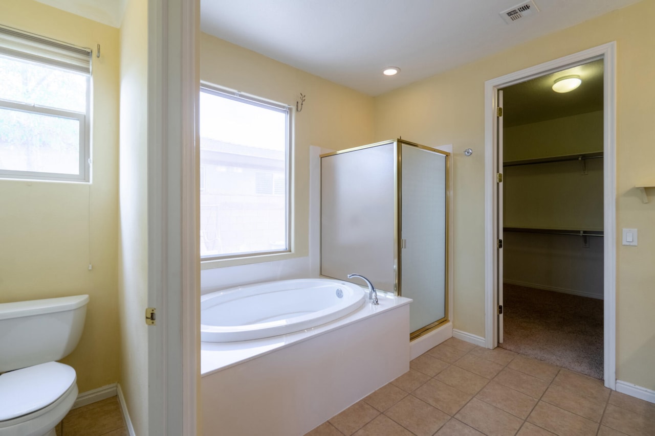 3404 E Sweetwater Springs DR Washington, UT 84780 home for sale, MLS#25-265341 - Erika Rogers Photo 51