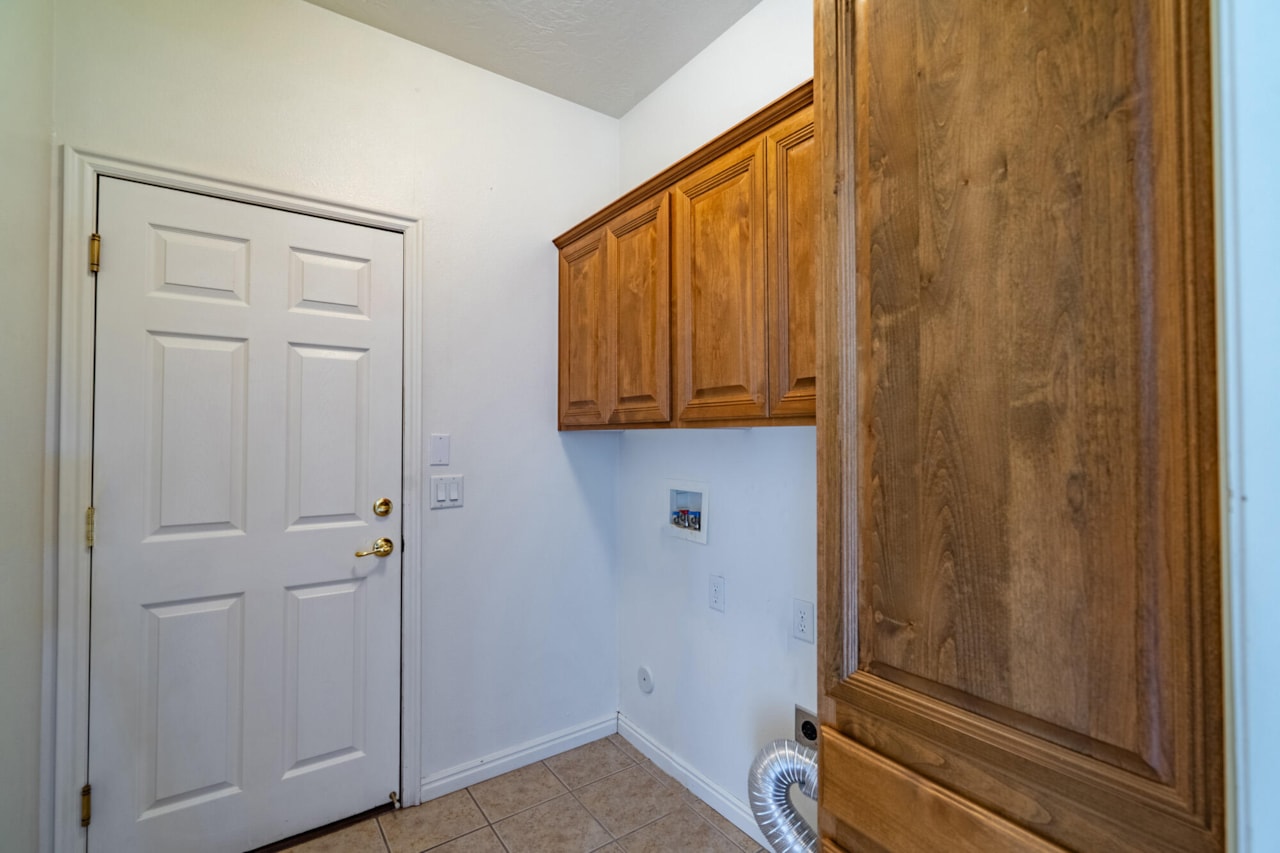 3404 E Sweetwater Springs DR Washington, UT 84780 home for sale, MLS#25-265341 - Erika Rogers Photo 63