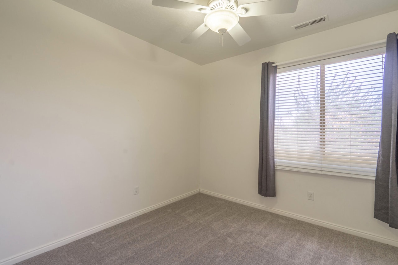 3404 E Sweetwater Springs DR Washington, UT 84780 home for sale, MLS#25-265341 - Erika Rogers Photo 66