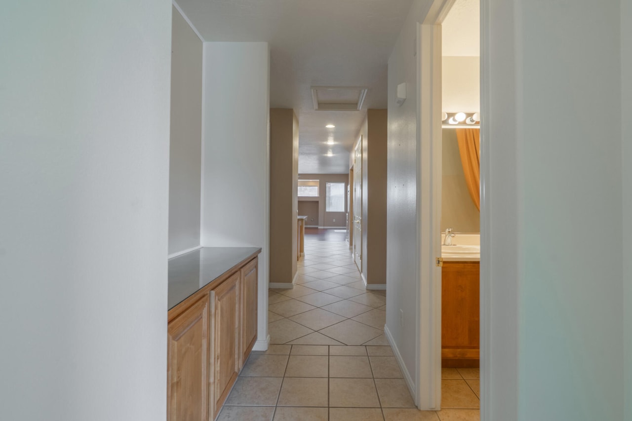 3404 E Sweetwater Springs DR Washington, UT 84780 home for sale, MLS#25-265341 - Erika Rogers Photo 68