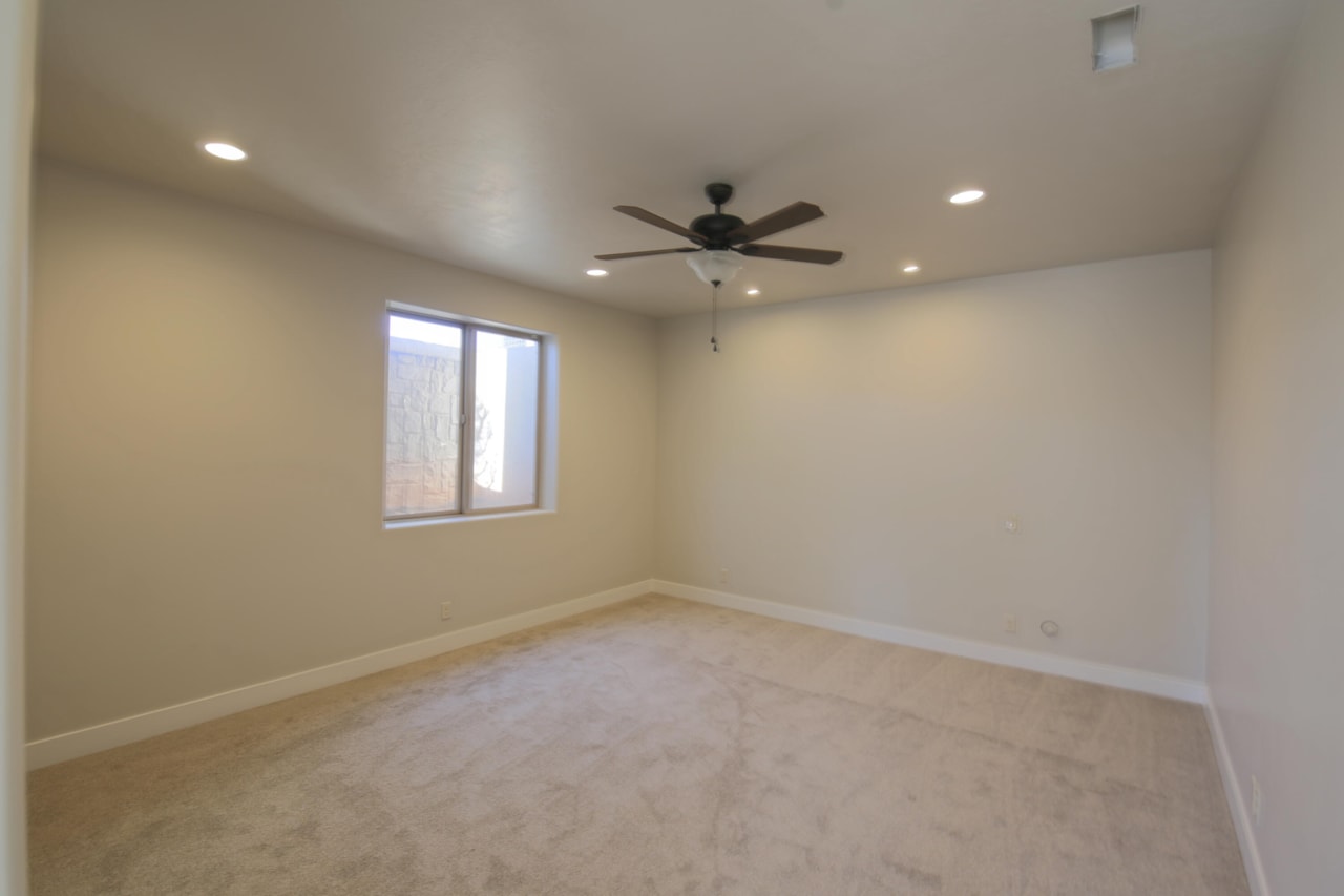 1684 E 290  S St George, UT 84790 home for sale, MLS#25-258286 - Erika Rogers Photo 35