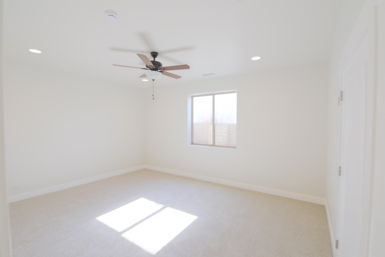 1684 E 290  S St George, UT 84790 home for sale, MLS#25-258286 - Erika Rogers Photo 36