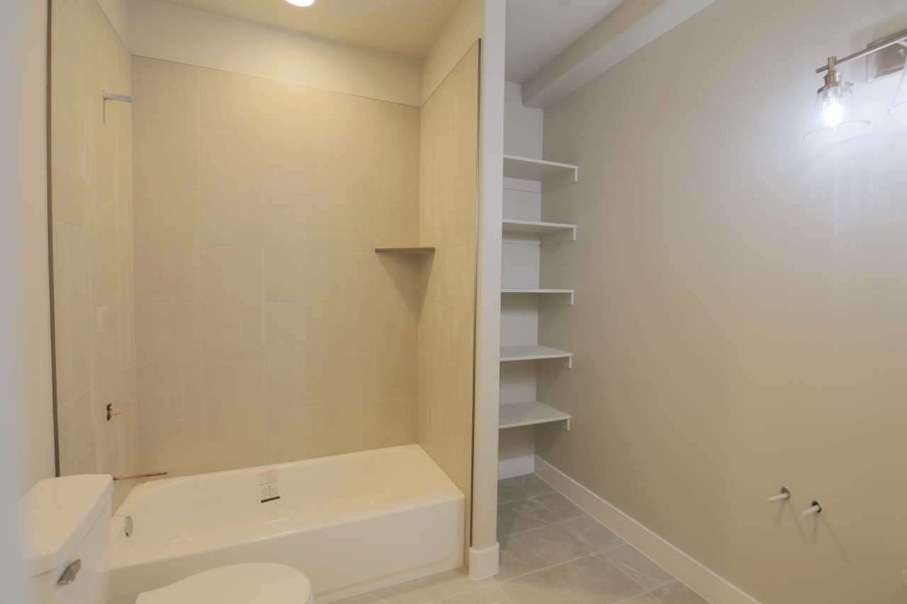 1684 E 290  S St George, UT 84790 home for sale, MLS#25-258286 - Erika Rogers Photo 37