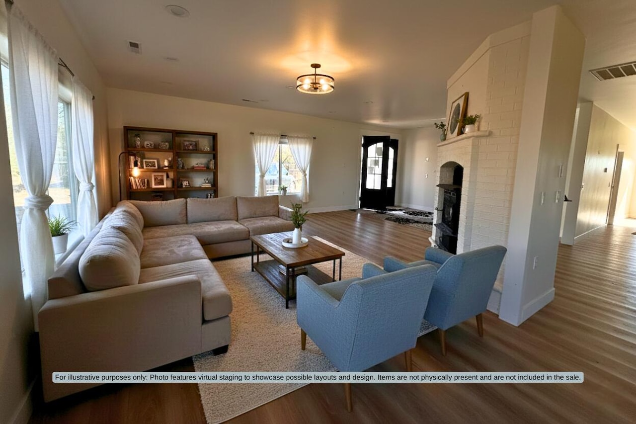 865 N Redwood ST Hildale, UT 84784 home for sale, MLS#25-267004 - Erika Rogers Photo 8