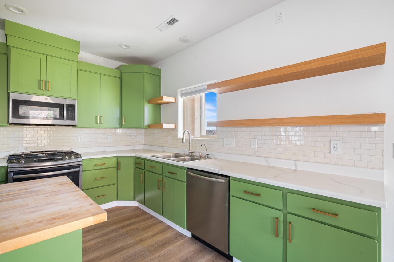 865 N Redwood ST Hildale, UT 84784 home for sale, MLS#25-267004 - Erika Rogers Photo 13