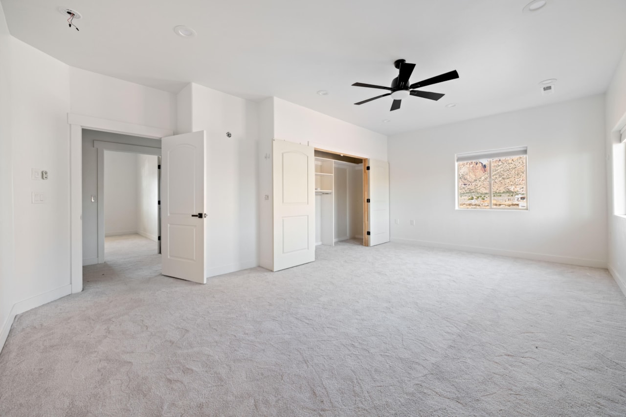 865 N Redwood ST Hildale, UT 84784 home for sale, MLS#25-267004 - Erika Rogers Photo 34