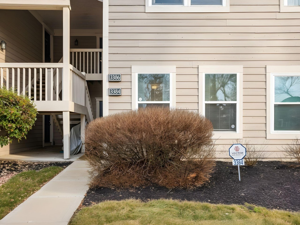 maron♡’s 3384 Smileys Hilliard, OH 43026 | MLS 225044262