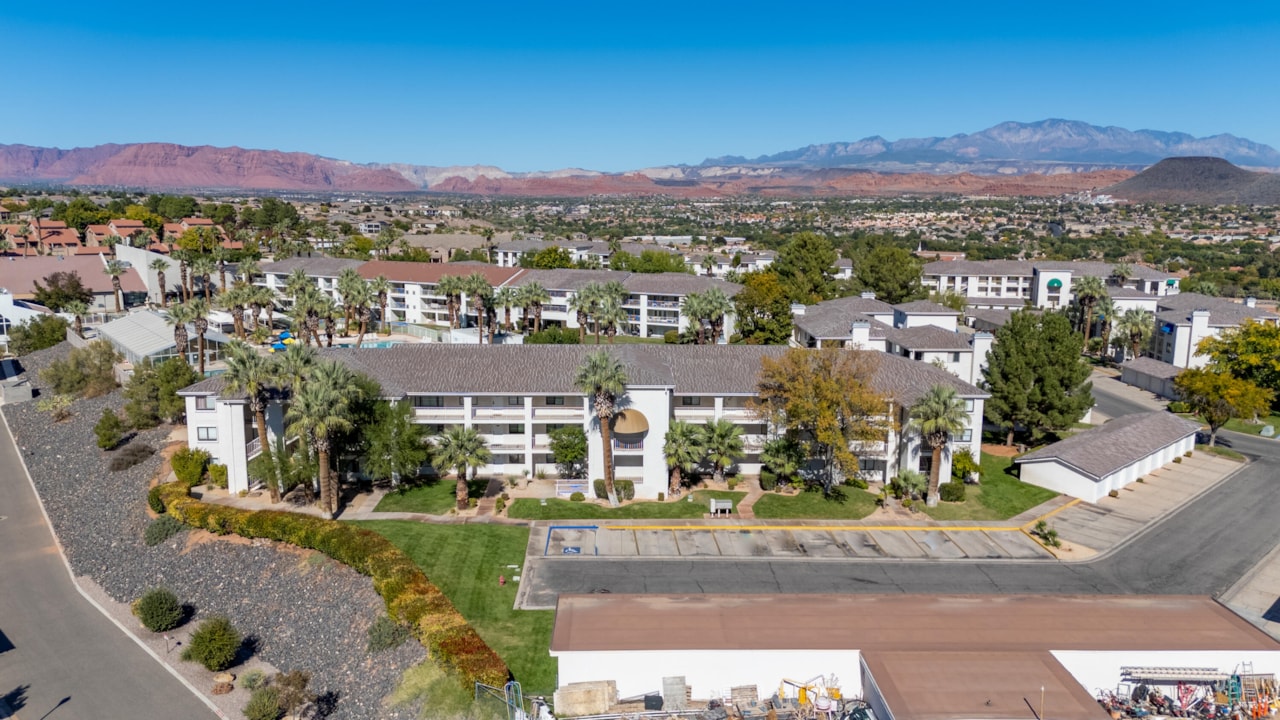 1845 W Canyon View DR #1412 St George, UT 84770 condo for sale, MLS#25-266381 - Erika Rogers