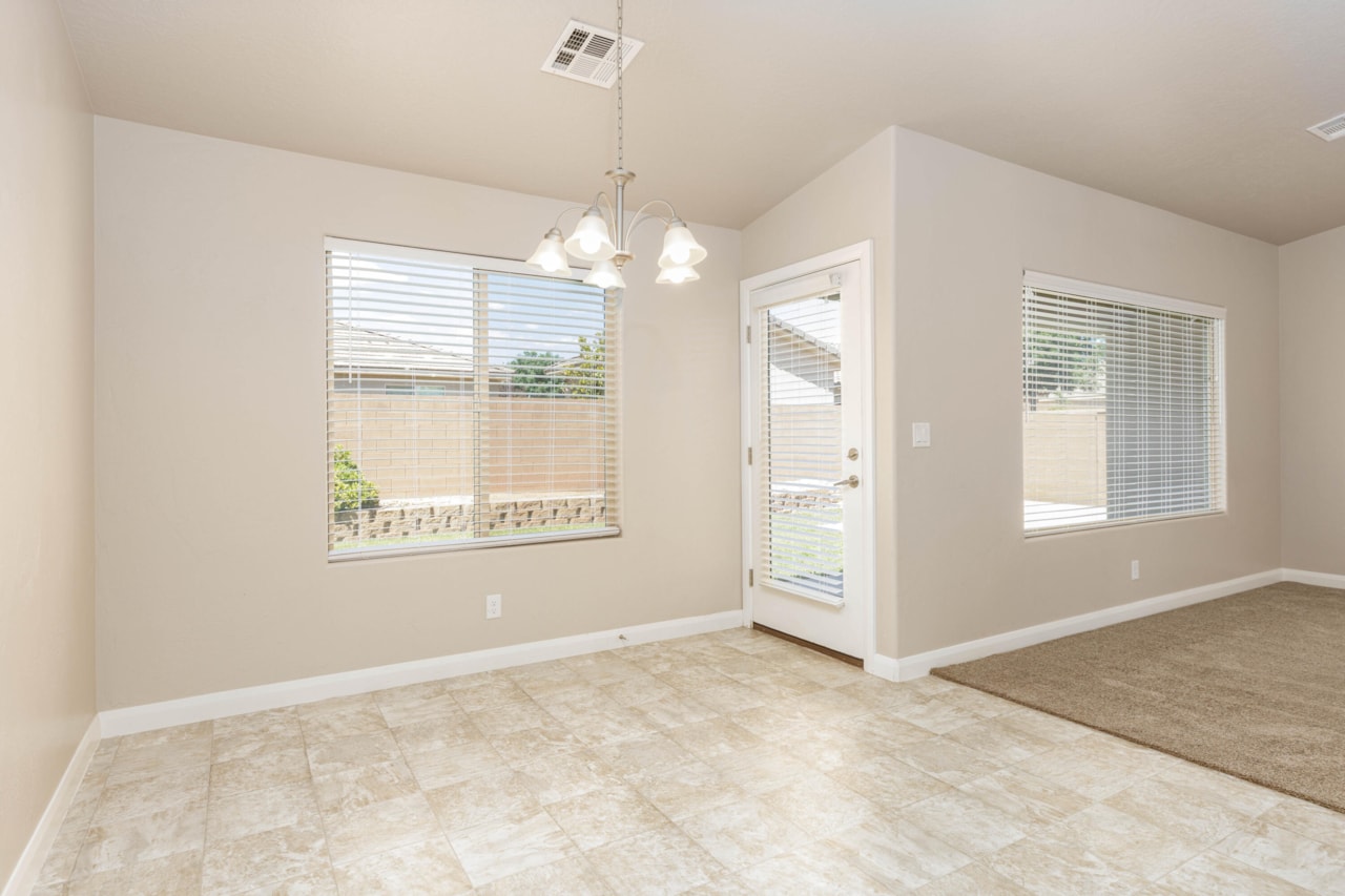 973 E 3850  S Washington, UT 84780 home for sale, MLS#25-264066 - Erika Rogers Photo 14