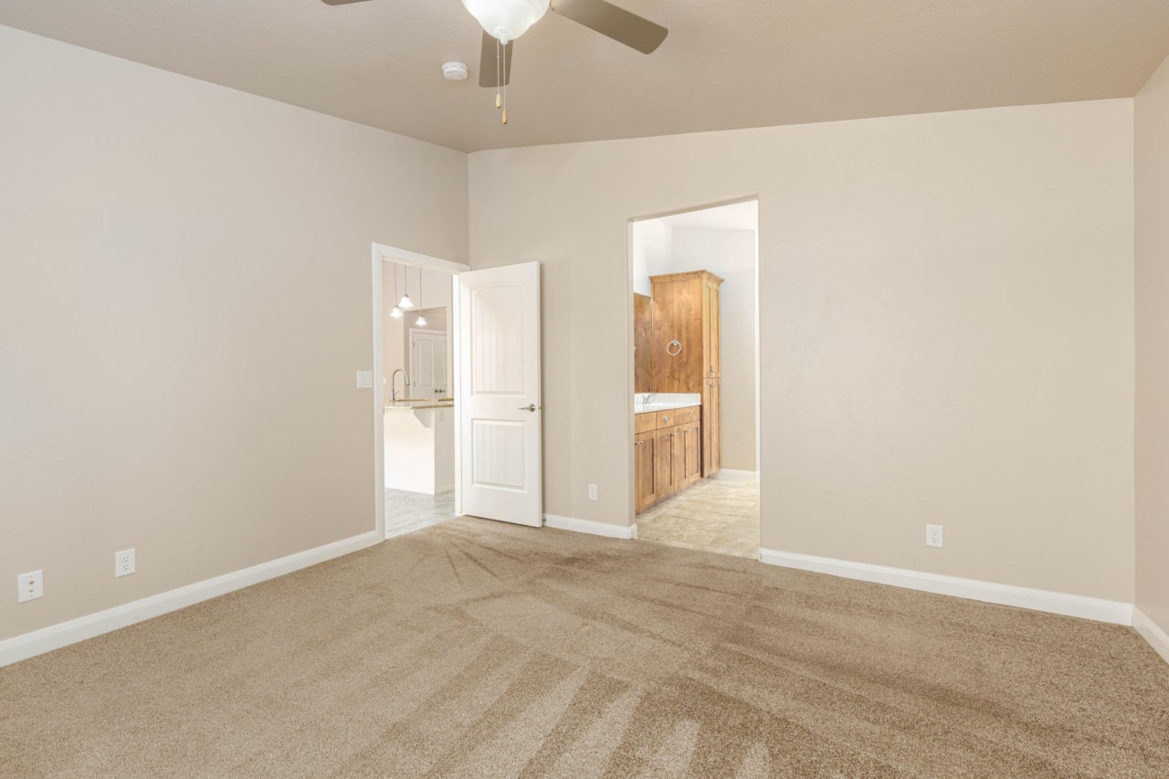 973 E 3850  S Washington, UT 84780 home for sale, MLS#25-264066 - Erika Rogers Photo 15