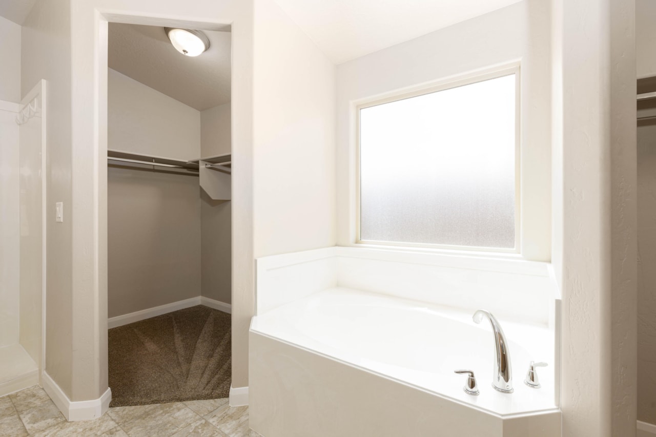 973 E 3850  S Washington, UT 84780 home for sale, MLS#25-264066 - Erika Rogers Photo 17