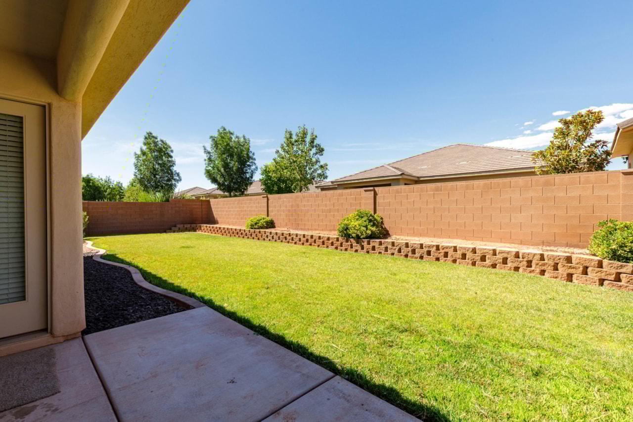 973 E 3850  S Washington, UT 84780 home for sale, MLS#25-264066 - Erika Rogers Photo 34