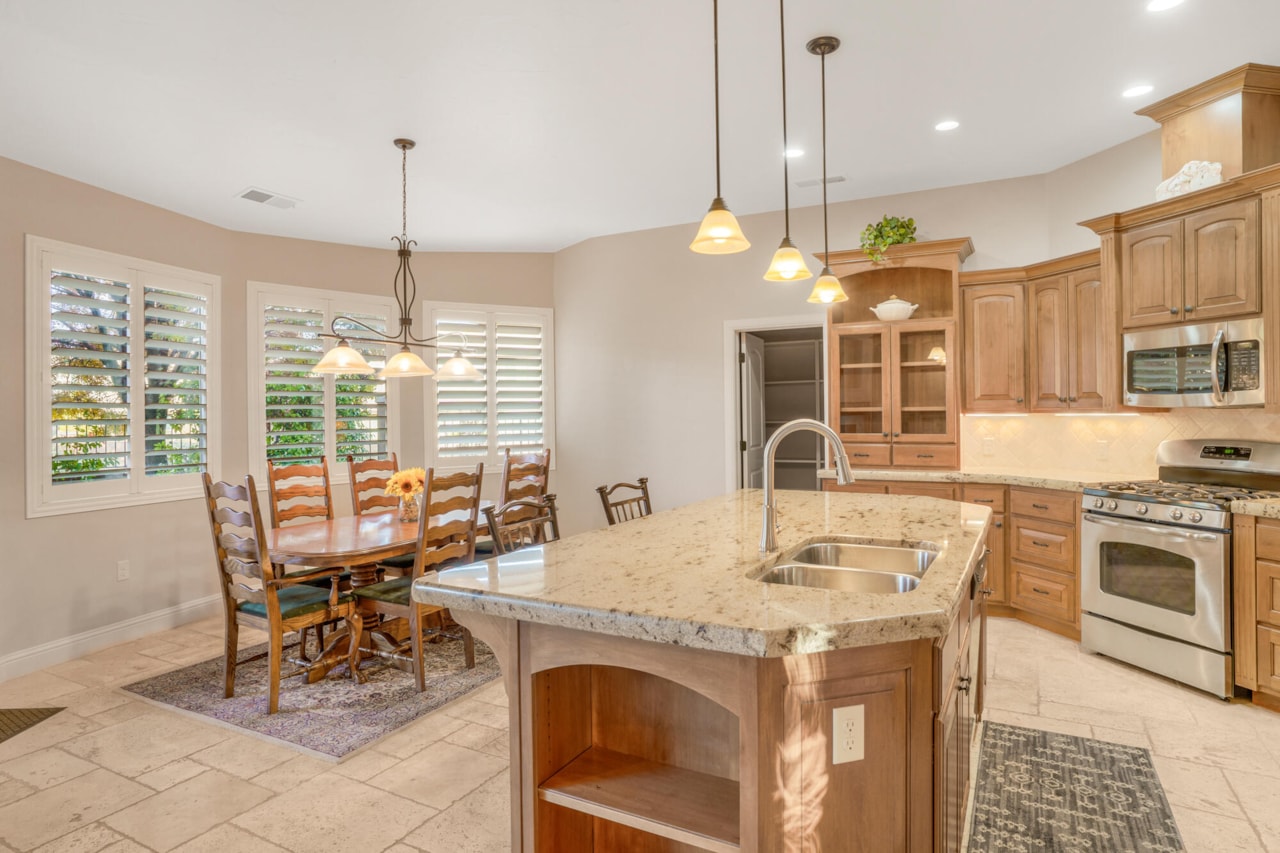 1108 N Catalpa DR Washington, UT 84780 home for sale, MLS#25-267086 - Erika Rogers Photo 6