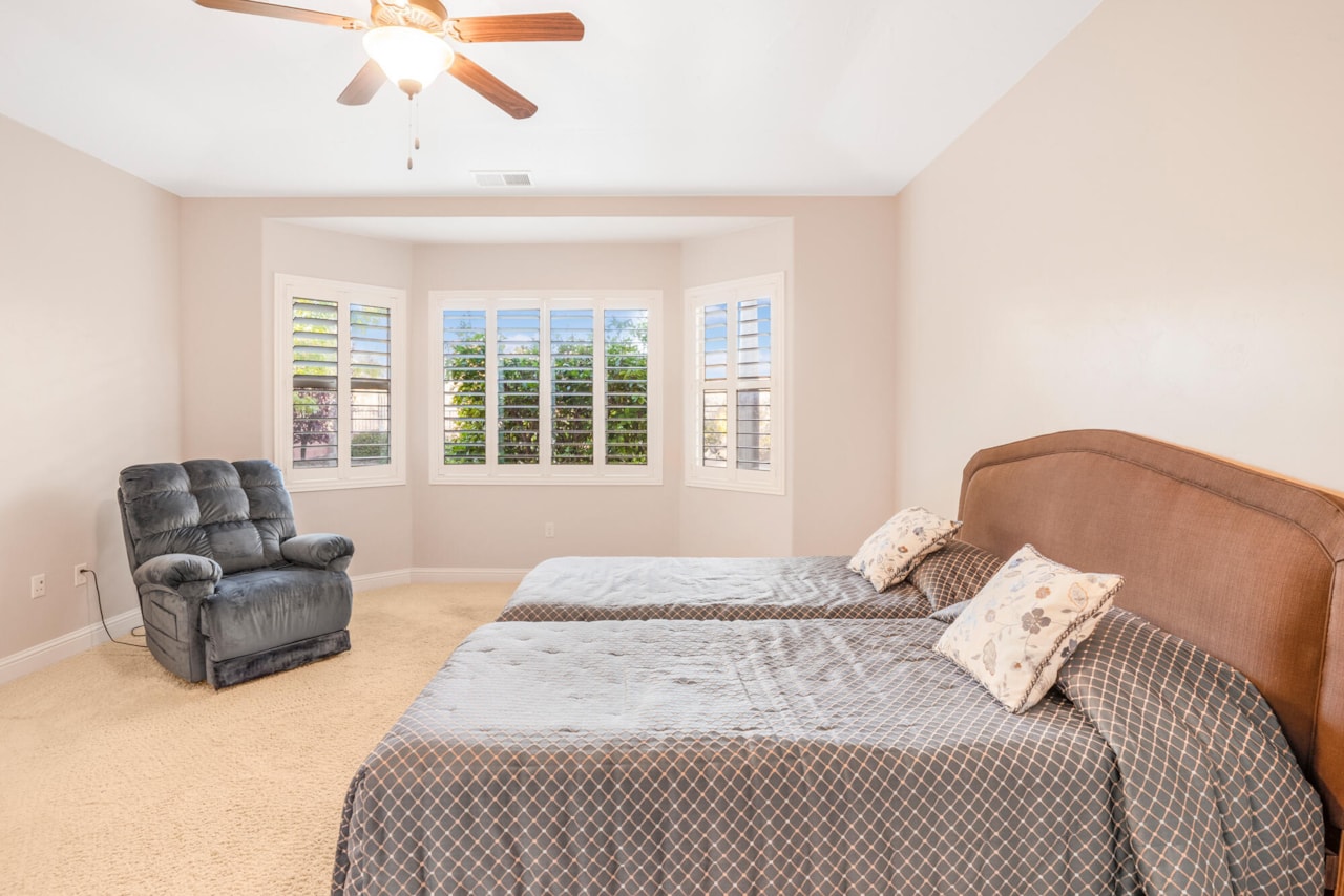 1108 N Catalpa DR Washington, UT 84780 home for sale, MLS#25-267086 - Erika Rogers Photo 13