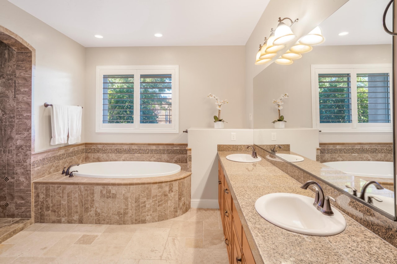 1108 N Catalpa DR Washington, UT 84780 home for sale, MLS#25-267086 - Erika Rogers Photo 15