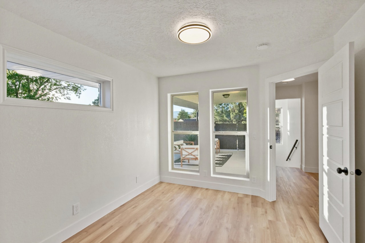 3360 S Chaparral DR St George, UT 84790 home for sale, MLS#25-267104 - Erika Rogers Photo 33